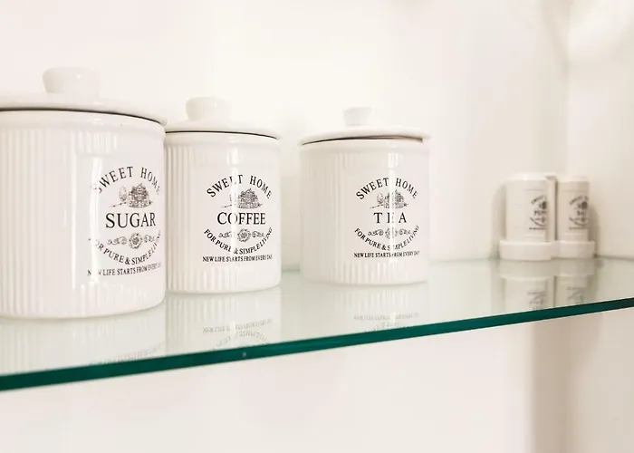 Milan Style Apartment - City Center ميلان