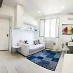 Lejlighed Milan Style Apartment - City Center