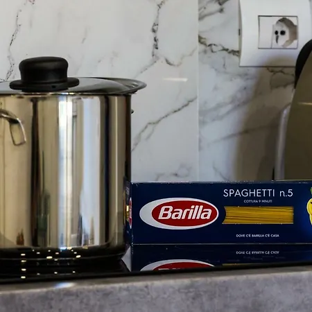 Milan Style Apartment - City Center * Milán