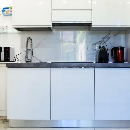 Milan Style Apartment - City Center Milán