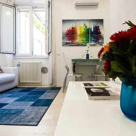 Milan Style Apartment - City Center *