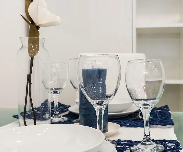 Milan Style Apartment - City Center * Милан