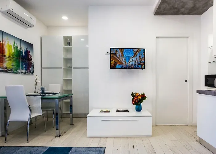 Milan Style Apartment - City Center *